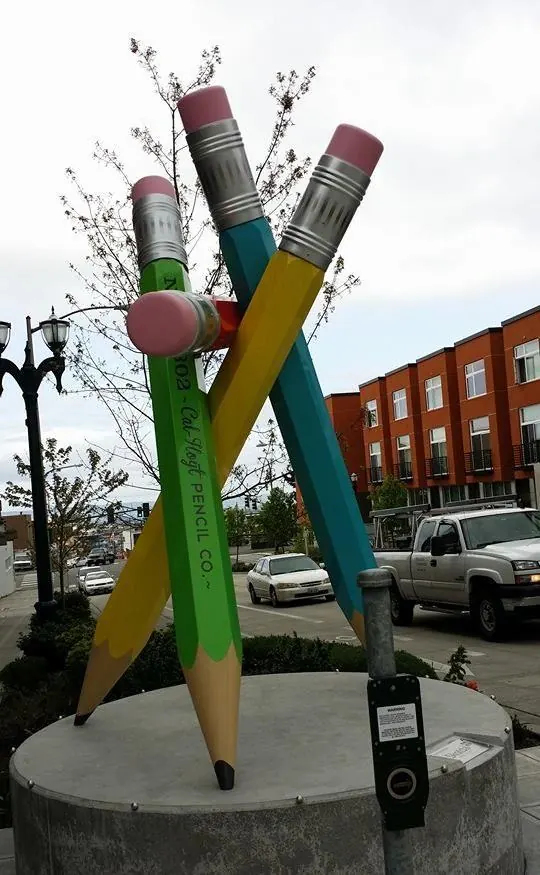 Public sculpture reference for Makarba Cross Road Junction