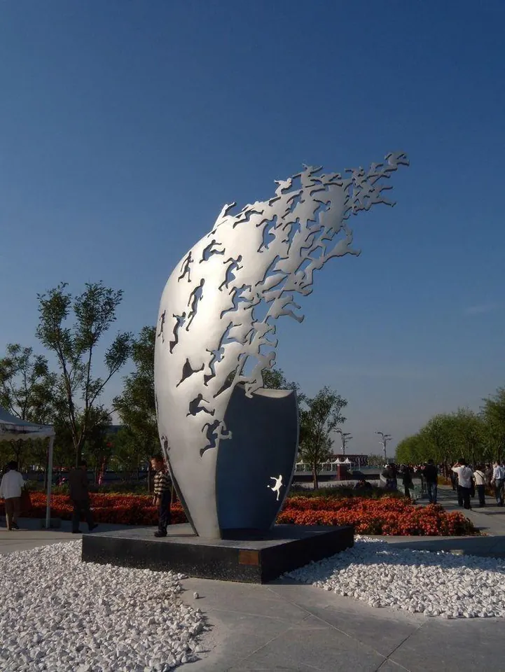 Public sculpture reference for Bhuyangdev Cross Road
