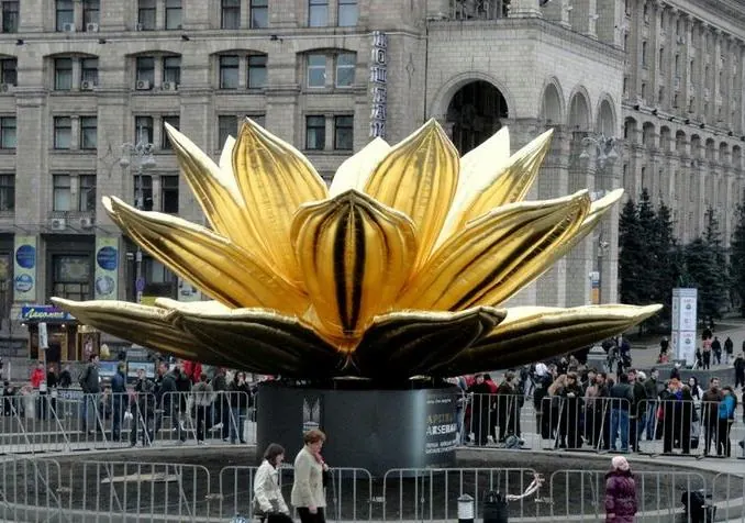 Public sculpture reference for Anjali Junction (Vasna)