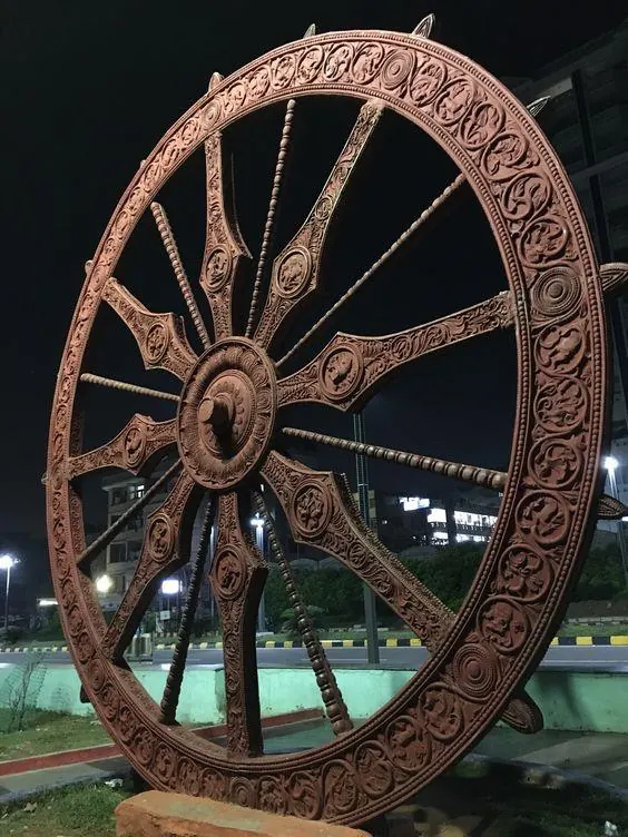 Public sculpture reference for Delhi darwaja junction